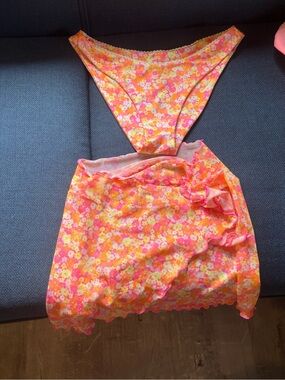 Kulani Kinis Pink and Orange Floral Swim Coverup Set, M bottom & sarong